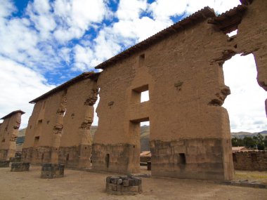 Cuzco yakınlarındaki Viracocha Tapınağı 'nın çarpıcı kalıntıları.