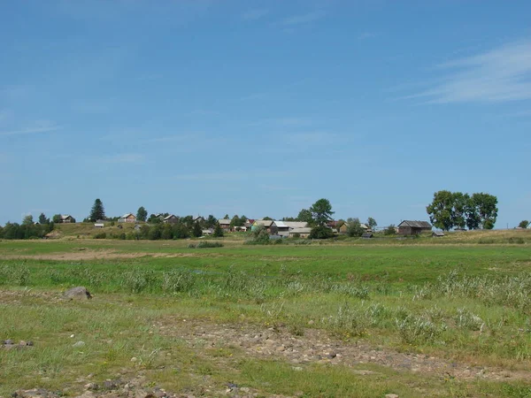 Uitzicht Het Noordelijk Dorp Een Zomerdag — Stockfoto