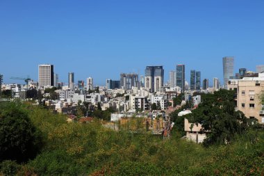 tel aviv 'in yaz manzarası