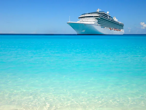 Luxury Cruise Ship Caribbean — Stock Photo, Image