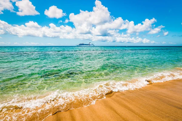 加勒比圣基茨美丽的海滩 — 图库照片