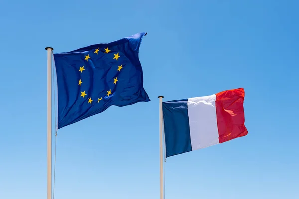 Bandeira França União Europeia Acenando Bandeiras França Europa Céu Azul — Fotografia de Stock