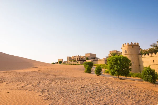 アブダビ砂漠リゾート風景 アラブ首長国連邦 — ストック写真
