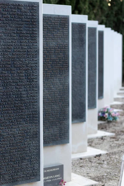 Memoriais Ferro Com Nomes Dois Soldados Caídos Guerra Mundial Alemã — Fotografia de Stock