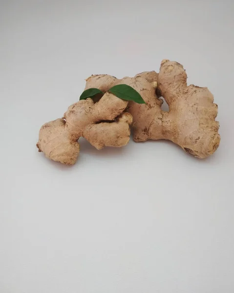 Fresh Ginger Root Green Leaf White Background — Stock Photo, Image