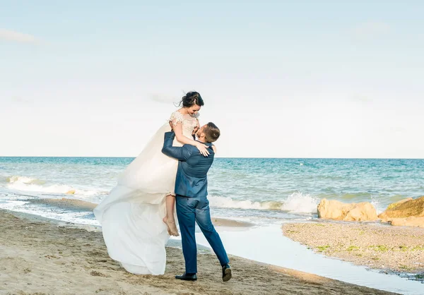 Casal Casamento Bela Noiva Noivo Apenas Feliz Fecha Noiva Feliz — Fotografia de Stock