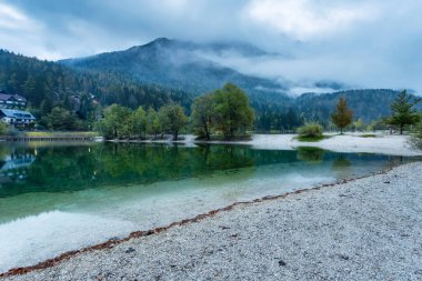 Kranjska gora Slovenya 'daki güzel Jasna Gölü