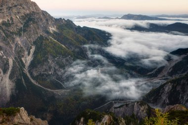 Kranjska gora Slovenya 'daki Slemenova spica, şaşırtıcı yürüyüş turu