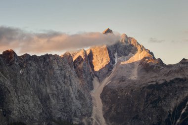 Kranjska gora Slovenya 'daki Slemenova spica, şaşırtıcı yürüyüş turu