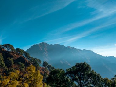Jammu 'da güzel bir hava, güzel bir manzara yaratıyor