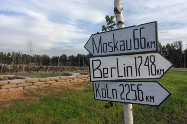 Şehirlere Almanca uzaklık işareti