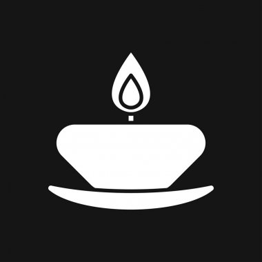 Mum vektör simgesi. Işık konsepti. Kutlama, tatil, dekorasyon gibi konularda kullanılabilir. Mumlar simgeleri