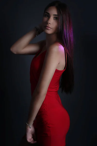 Mulher Bela Beleza Jovem Vestido Vermelho — Fotografia de Stock