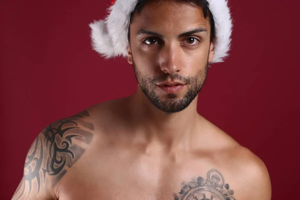 Sexy Hombre Usando Sombrero Santa Claus — Foto de Stock