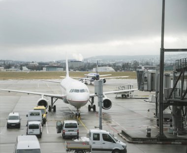 Her gün büyük Stuttgart Havaalanı Ana adlı eseri