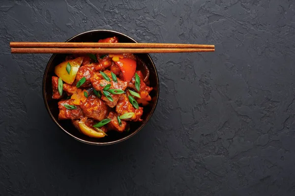 Kip Mantsjoerije Schaal Zwarte Betonnen Ondergrond Chicken Manchurian Indiase Chinese — Stockfoto