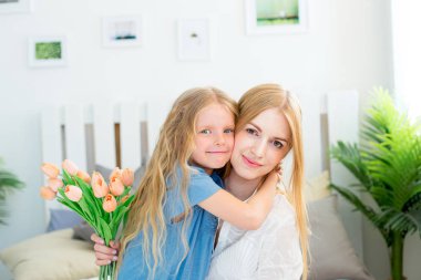 Anneler günün kutlu olsun.