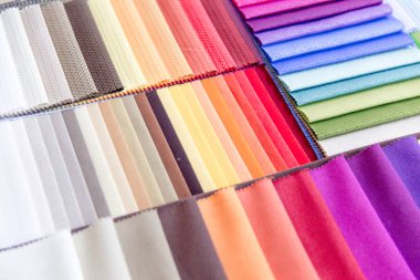 Kumaş ve tekstil bir dükkan ya da mağaza rulo