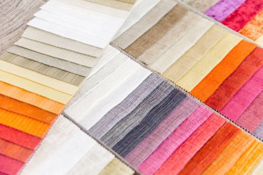 Kumaş ve tekstil bir dükkan ya da mağaza rulo