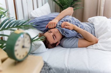 Geç iş için uyanma adam o kaçırdı