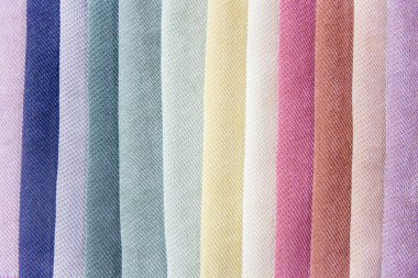 Kumaş ve tekstil bir dükkan ya da mağaza rulo