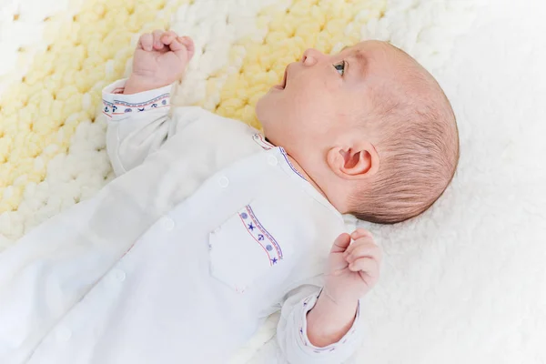 Cute newborn baby on the first months of life — Stock Photo, Image