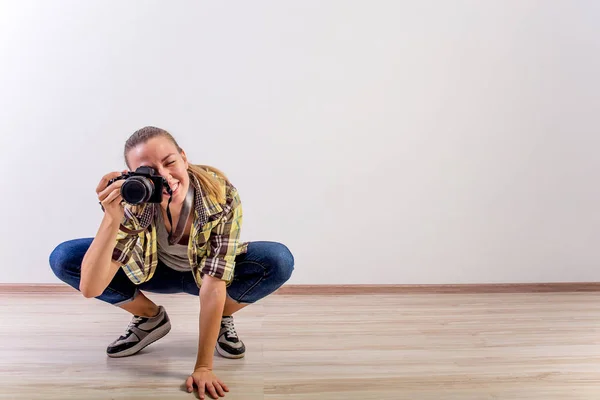 Olika fotograf poser: böjning, huk, liggande — Stockfoto