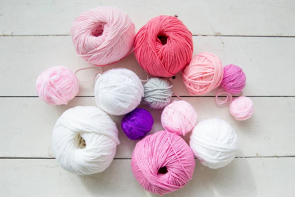 Colorful balls of knitting yarn. Color yarn for knitting — Stock Photo, Image