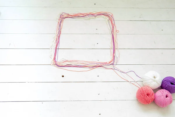 毛糸のカラフルなボール。ニット用糸色 — ストック写真
