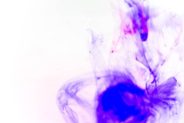 bir damla su dökme boya