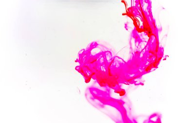 bir damla su dökme boya