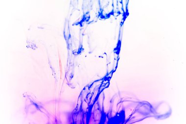 bir damla su dökme boya