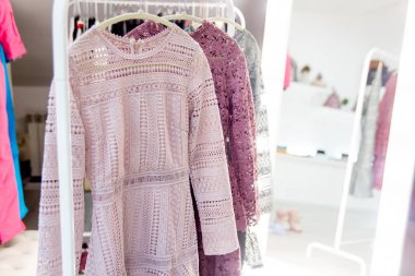 Moda Kış coats bir giysi raf astı