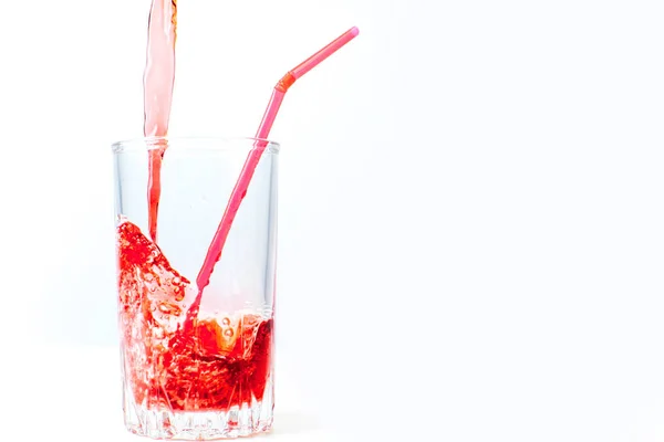 Verschillende fruit en SAP of smoothie in een glas — Stockfoto