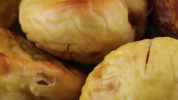 栗子烤的生物小吃 — 图库视频影像