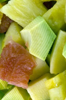 Meyve biyo salatası