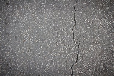 Güneş ışığı ve desen ile asfalta yakın çekim yap