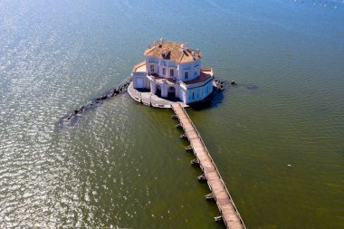 Casina Vanvitelliana, Lago Fusaro, Bacoli (NA)
