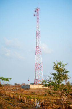 Telekomünikasyon anteni, El Salvador 'daki mobil ağ