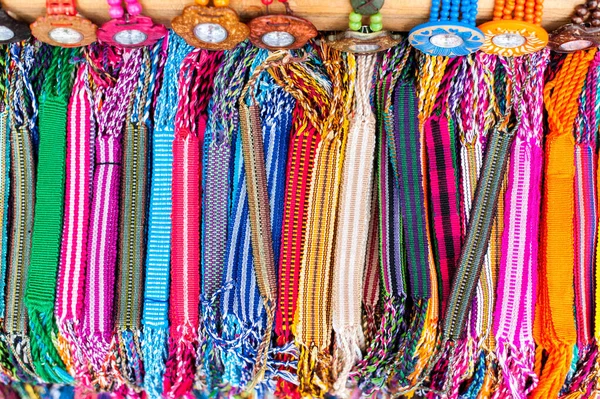 Panajachel Guatemala pazarındaki tekstil ürünleri