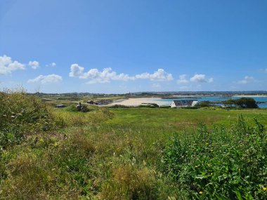 Chouet Sahili, Guernsey Kanal Adaları