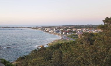 Cobo Körfezi, Castel, Guernsey Kanal Adaları
