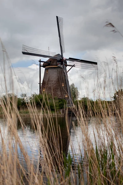 Dutch Landscape Traditional Old Windmill River — Stock Photo, Image