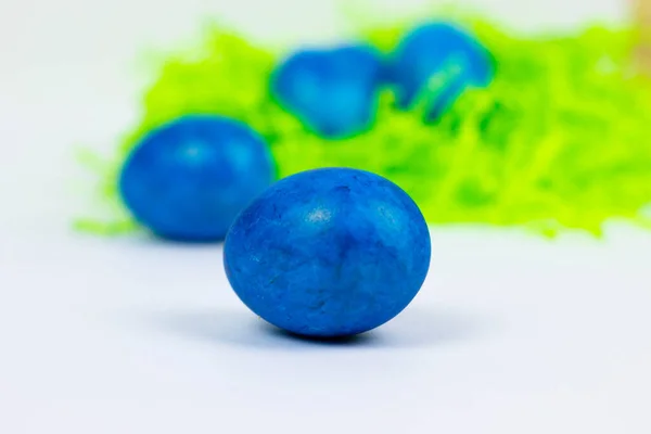 Paskalya, klasik mavi paskalya yumurtaları.