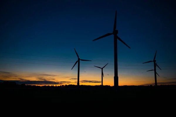 Wind Turbines Farm Silhouettes Sunset Night Background — Stock Photo, Image