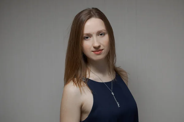 Young Beautiful Woman Shows Emotions — Stock Photo, Image