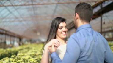Sera, aşk biraz üzerinde romantik çift
