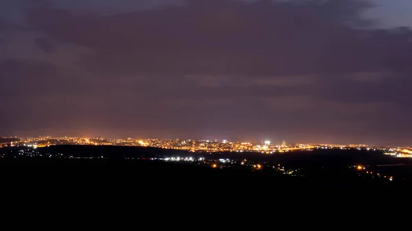 Ufuktaki gece şehri