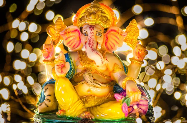 Colorati Idoli Ganpati Decorati Sul Negozio Durante Festival Ganpati — Foto Stock