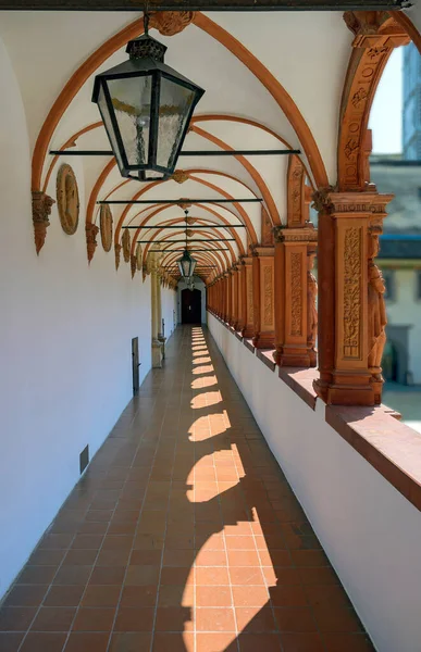 Arcade Con Decoraciones Terracota Patio Interior Del Palacio Renacentista Schallaburg — Foto de Stock